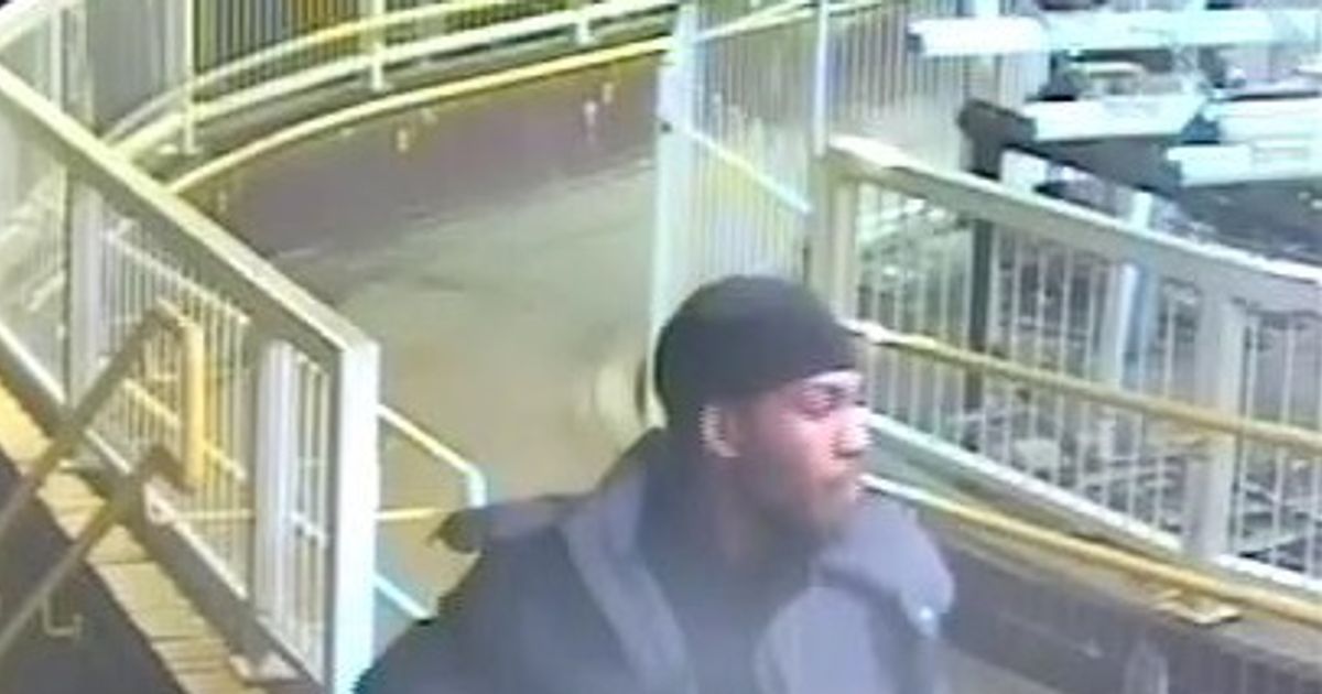 Stabbing at South Station Today: One Injured as Boston Police Search for Suspect